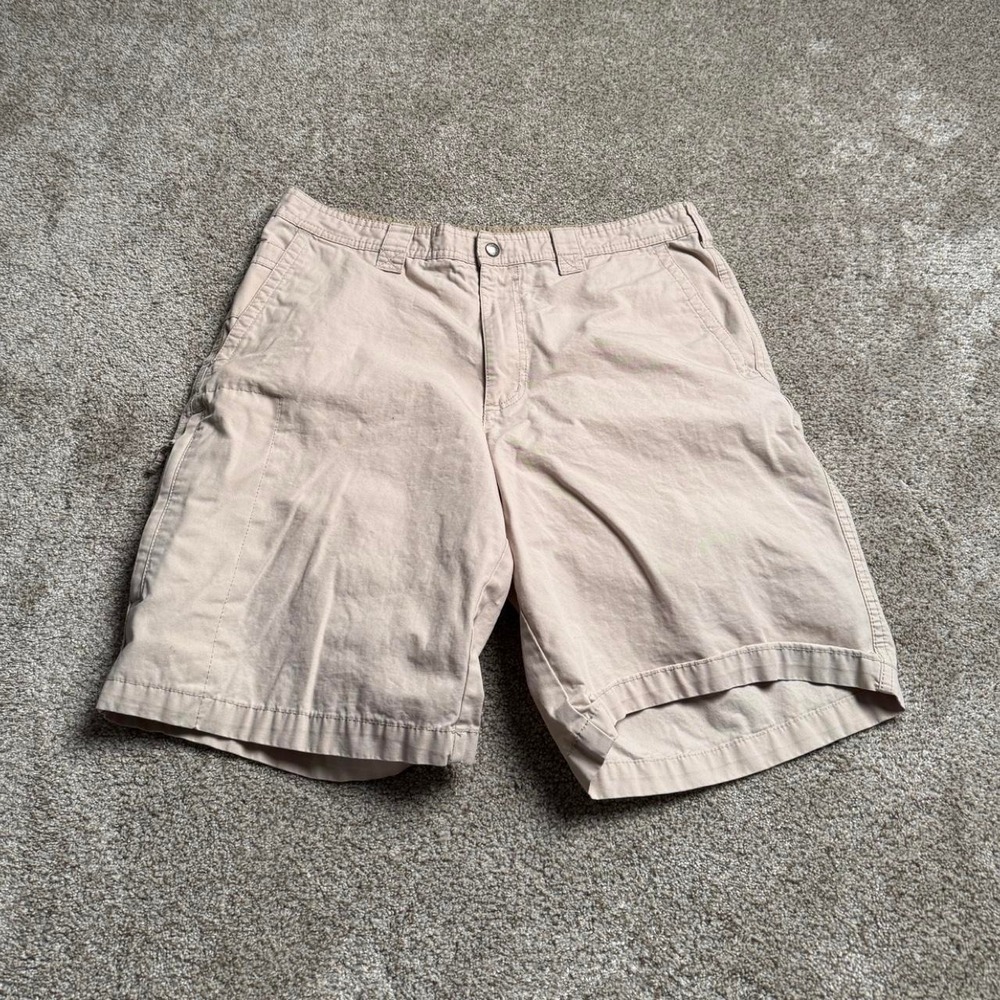 COLUMBIA TAN CARGO SHORTS